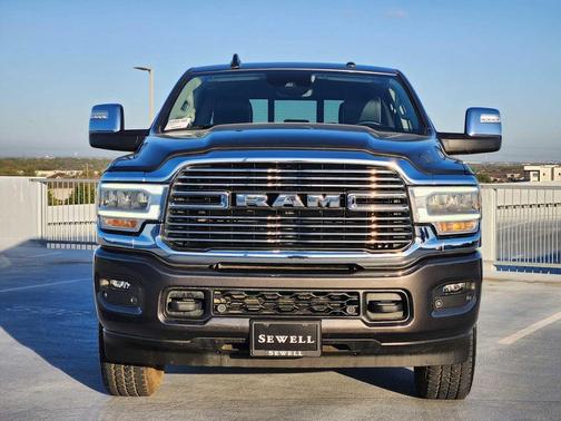 2024 RAM 2500 Laramie Crew Cab 4x4 6'4' Box