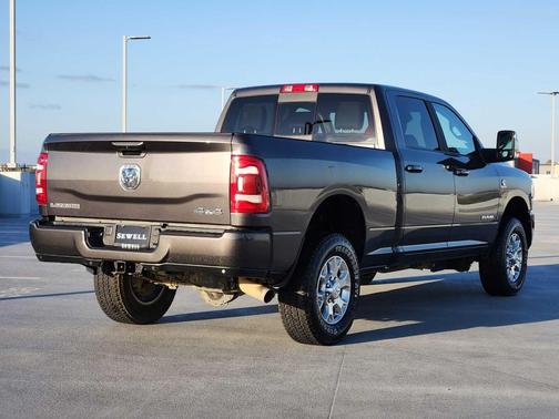 2024 RAM 2500 Laramie Crew Cab 4x4 6'4' Box