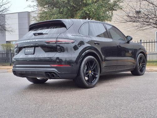 2020 Porsche Cayenne Turbo