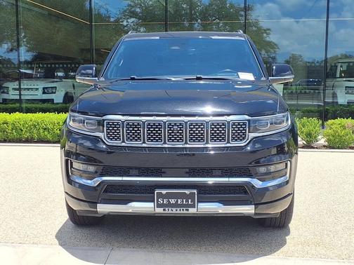 Diamond Black Crystal Pearlcoat 2022 Jeep Grand Wagoneer Series I 4x4