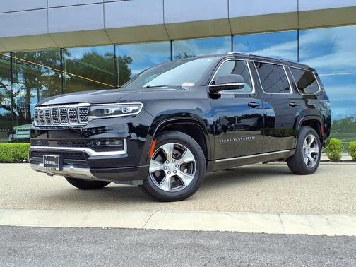 Diamond Black Crystal Pearlcoat 2022 Jeep Grand Wagoneer Series I 4x4