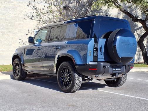 2026 Land Rover Defender P400 X-Dynamic SE