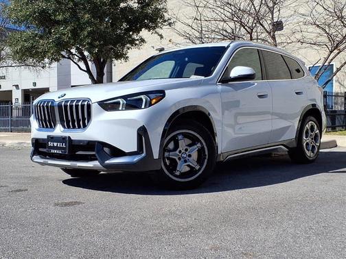 2025 BMW X1 xDrive28i