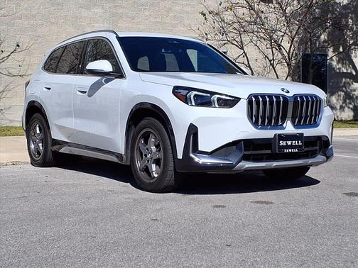 2025 BMW X1 xDrive28i