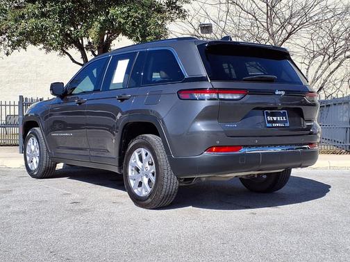 2022 Jeep Grand Cherokee Limited