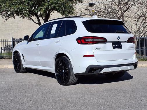 2022 BMW X5 sDrive40i