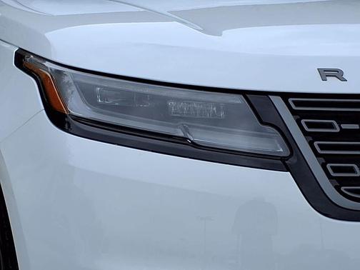 Fuji White 2026 Land Rover Range Rover Velar P250 S