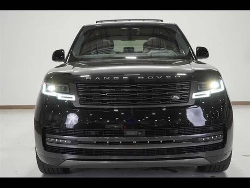 2024 Land Rover Range Rover P400 SE