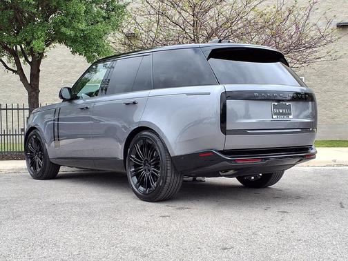 EIGER GREY 2026 Land Rover Range Rover P400 SE