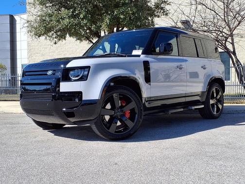 2026 Land Rover Defender P400 X