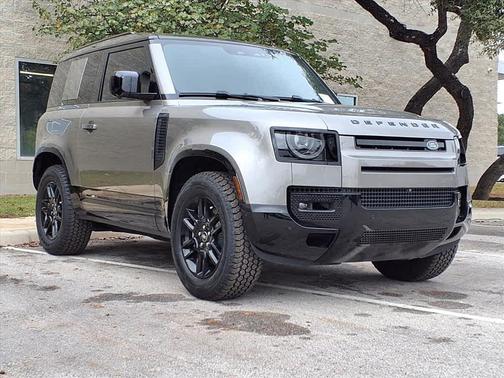 2025 Land Rover Defender 90 P400 X-Dynamic SE