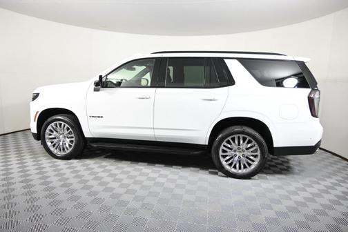 2026 Chevrolet Tahoe 4WD RST