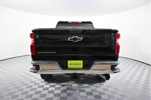 2025 Chevrolet Silverado 2500 WT