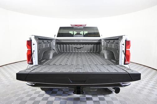 Summit White 2026 Chevrolet Silverado 3500 LTZ