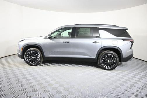 Sterling Gray Metallic 2026 Chevrolet Traverse LT