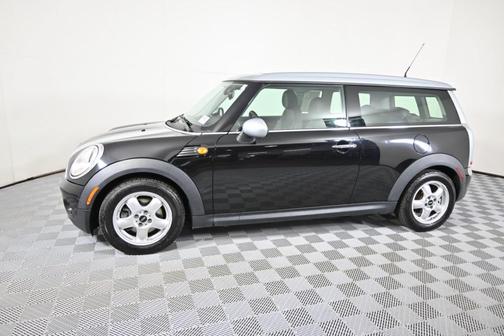 2010 MINI Cooper Clubman Base