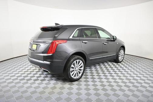 2018 Cadillac XT5 Platinum
