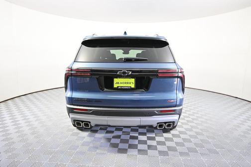Lakeshore Blue Metallic 2026 Chevrolet Traverse AWD Z71
