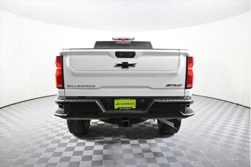 2025 Chevrolet Silverado 2500 4WD Crew Cab Standard Bed ZR2