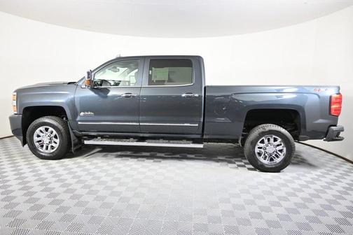 2019 Chevrolet Silverado 3500 High Country