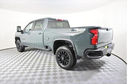 2025 Chevrolet Silverado 3500 LT