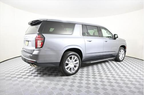 2021 Chevrolet Suburban 4WD High Country