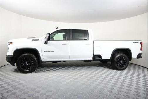 2025 Chevrolet Silverado 3500 LT