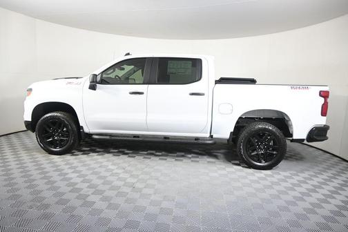 Summit White 2026 Chevrolet Silverado 1500 Custom Trail Boss