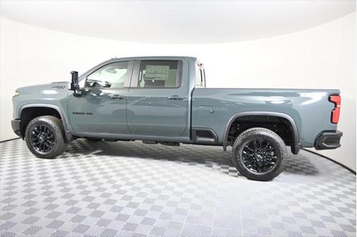 2025 Chevrolet Silverado 3500 LT