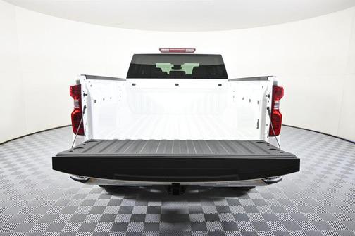 Summit White 2026 Chevrolet Silverado 1500 LT