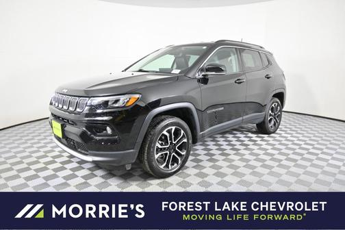 Diamond Black Crystal Pearlcoat 2022 Jeep Compass Limited