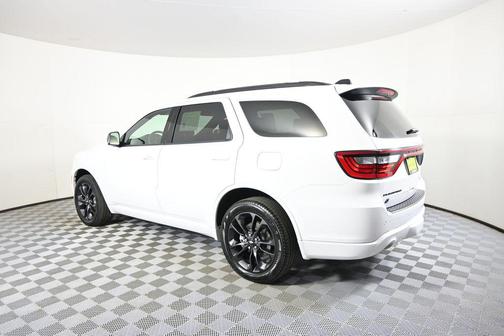 White Knuckle Clearcoat 2025 Dodge Durango GT Plus