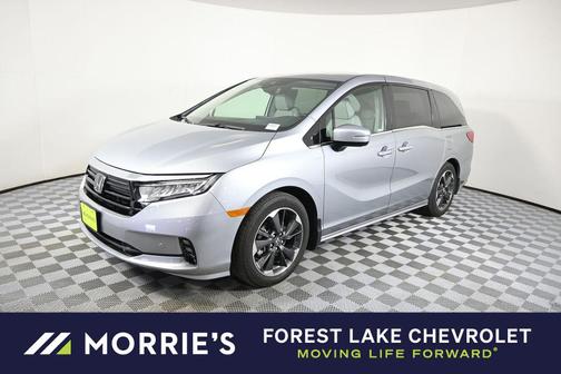Lunar Silver Metallic 2023 Honda Odyssey Elite