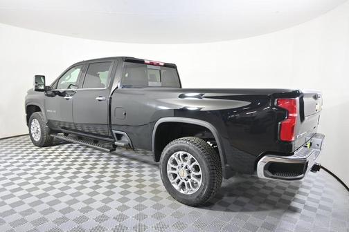 2024 Chevrolet Silverado 3500 LTZ