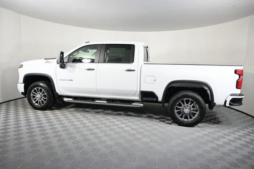 2026 Chevrolet Silverado 3500 LT