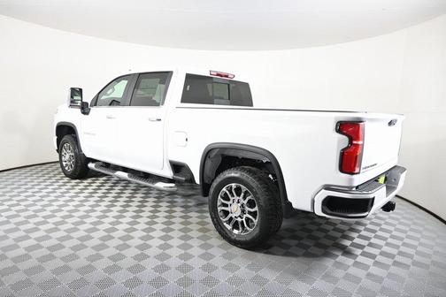 2026 Chevrolet Silverado 3500 LT