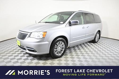 2014 Chrysler Town & Country Touring-L