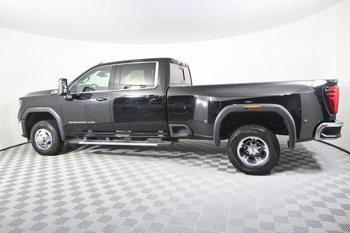 2025 GMC Sierra 3500 SLE