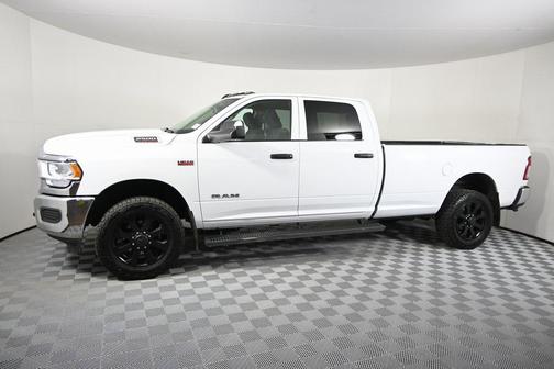2020 RAM 2500 Tradesman Crew Cab 4X4 8' Box