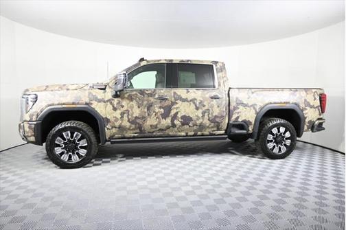 2024 GMC Sierra 2500 Denali