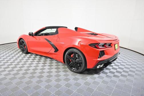 2026 Chevrolet Corvette Stingray w/2LT