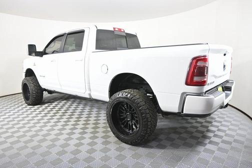 2023 RAM 2500 Laramie Crew Cab 4x4 6'4' Box