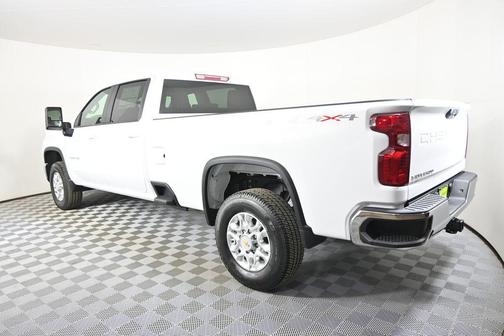 2026 Chevrolet Silverado 3500 LT