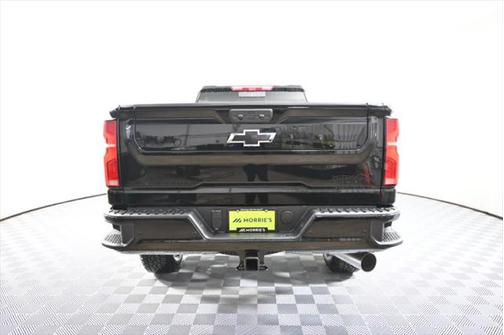 2025 Chevrolet Silverado 3500 High Country
