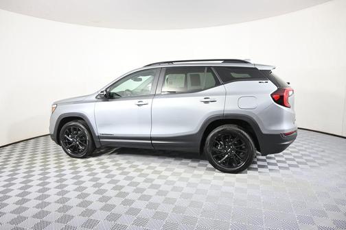 Sterling Metallic 2023 GMC Terrain SLE