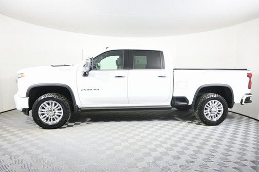 2022 Chevrolet Silverado 2500 High Country