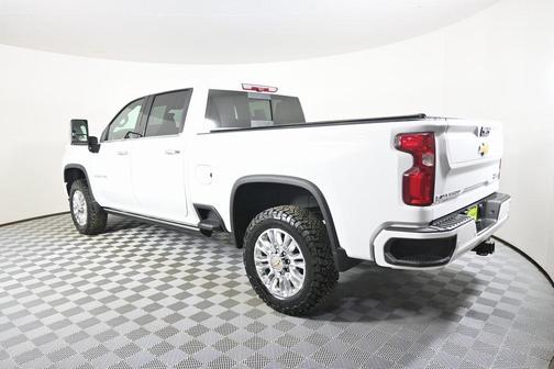 2022 Chevrolet Silverado 2500 High Country