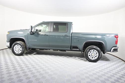 2026 Chevrolet Silverado 3500 LT