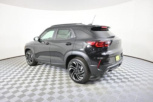 Mosaic Black Metallic 2026 Chevrolet Trailblazer RS