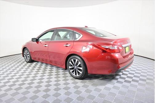 2017 Nissan Altima 2.5 SV